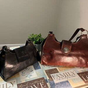 This Firenze Italian Genuine Leather bundle.